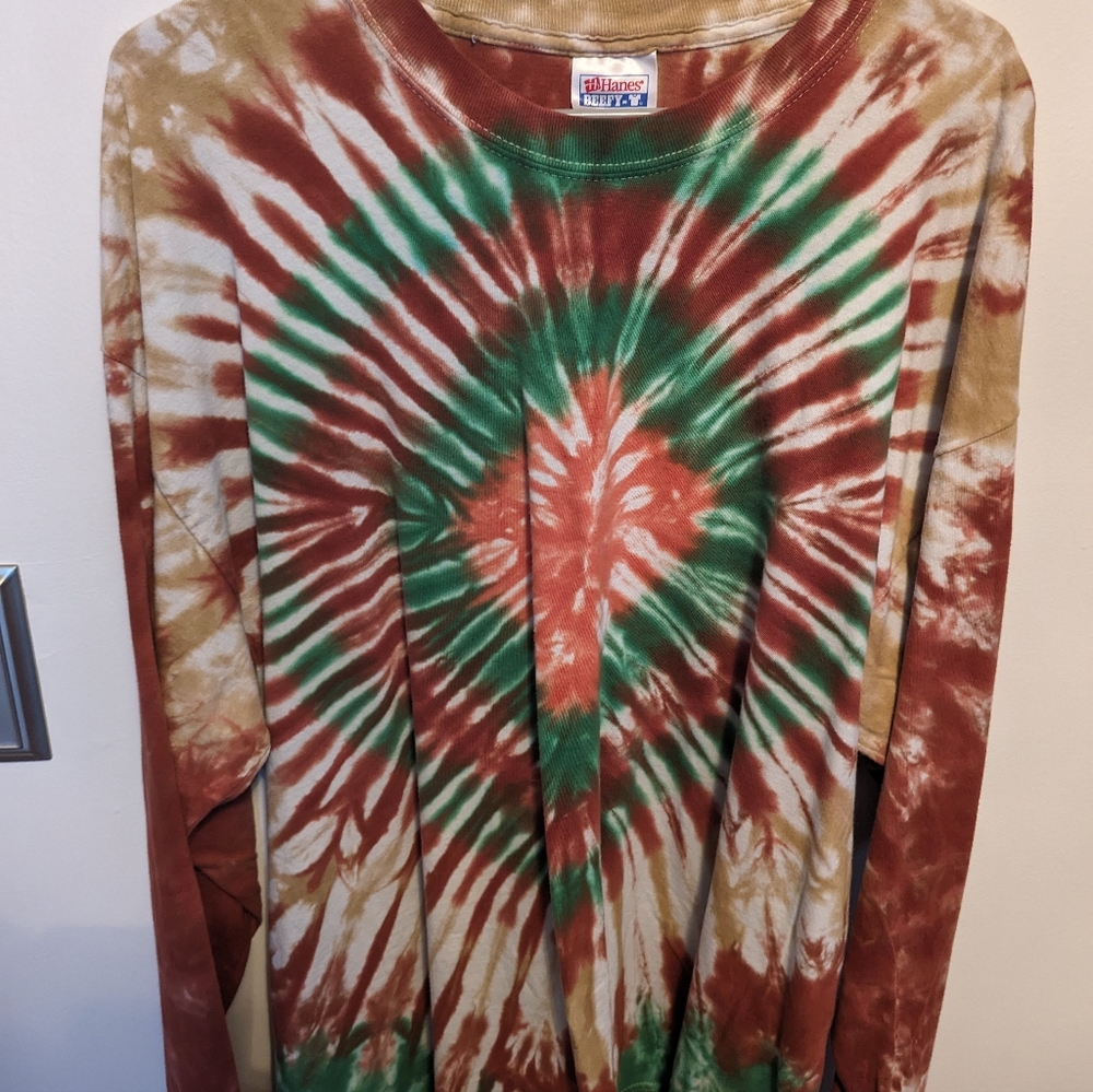 Vintage tye dye shirt